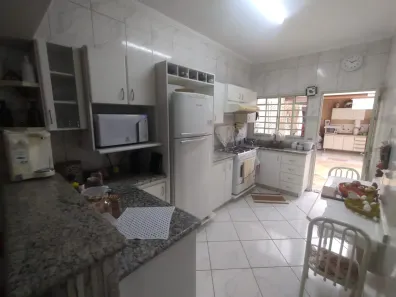 Casa com 3 Quartos à venda, 250m² no Jardim Samel Park, Franca
