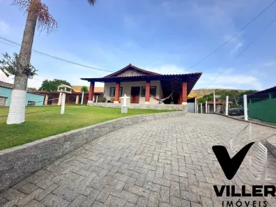 Fazenda/Sítio com 3 Quartos à venda, 370m² no Centro, Socorro