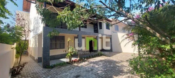 Casa com 5 Quartos à venda, 340m² no Itaipu, Niterói