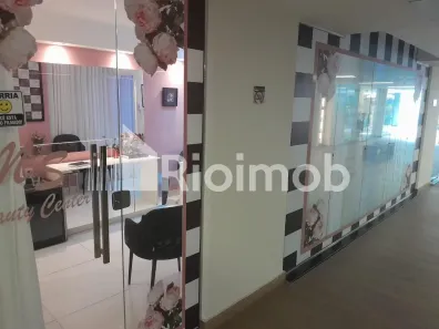 Ponto Comercial para venda ou aluguel, 23m² no Recreio dos Bandeirantes, Rio de Janeiro