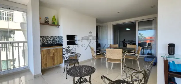 Apartamento com 3 Quartos para alugar, 125m² no Condomínio Royal Park, São José dos Campos