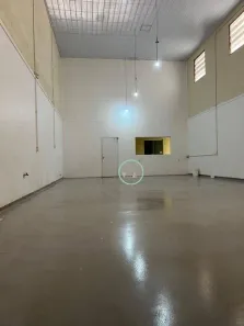 Galpão/Depósito/Armazém para alugar, 240m² no Jardim Diamante, São José dos Campos