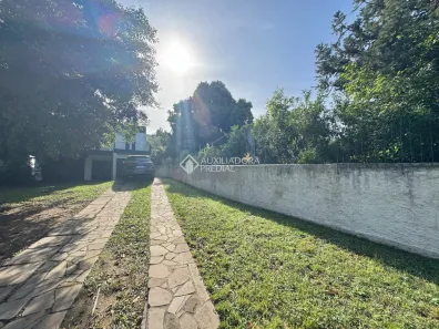 Sobrado com 4 Quartos à venda, 240m² no Nossa Senhora das Graças, Canoas
