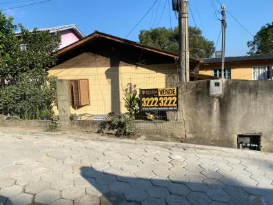 Lote/Terreno à venda, 247m² no João Paulo, Florianópolis