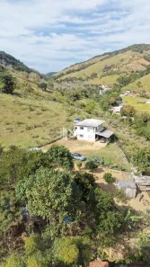 Fazenda/Sítio com 3 Quartos à venda, 1750m² no Rio Calçado, Guarapari