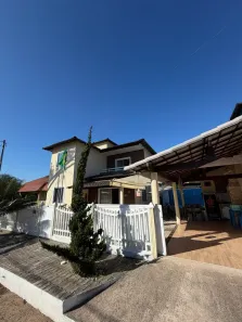 Casa com 3 Quartos para alugar, 120m² no Long Beach (Tamoios), Cabo Frio