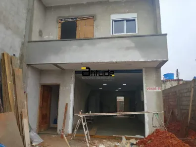 Casa com 2 Quartos à venda, 134m² no Alto de Santa Lúcia, Carapicuíba