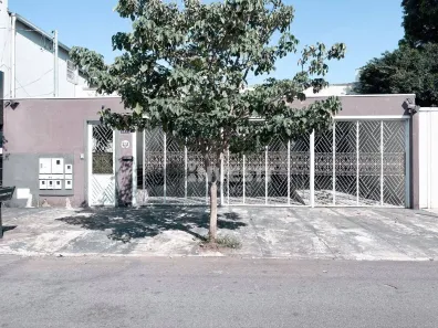 Casa com 3 Quartos à venda, 245m² no Setor Leste Vila Nova, Goiânia