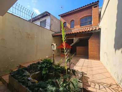 Sobrado com 3 Quartos à venda, 200m² no Jardim Triana, São Paulo