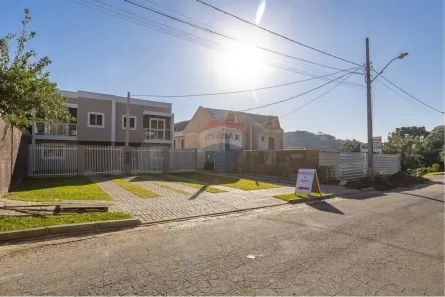 Sobrado com 3 Quartos à venda, 88m² no São João, Curitiba