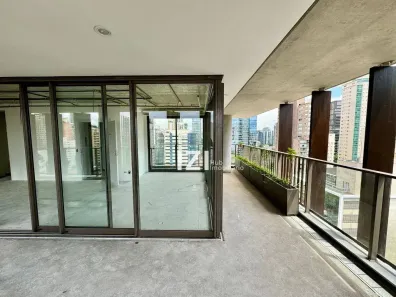 Apartamento com 3 Quartos à venda, 209m² no Vila Nova Conceição, São Paulo