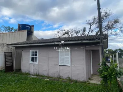 Casa com 2 Quartos para alugar, 48m² no Camobi, Santa Maria