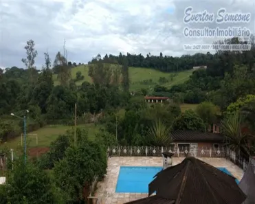 Fazenda/Sítio com 5 Quartos à venda, 500m² no Jardim Estância Brasil, Atibaia