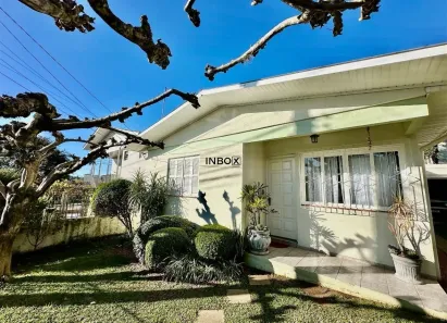 Casa com 4 Quartos à venda, 142m² no Jardim Glória, Bento Gonçalves