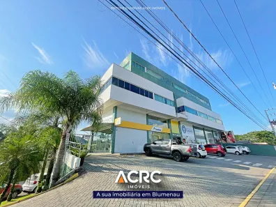 Prédio Comercial à venda, 618m² no Bela Vista, Gaspar