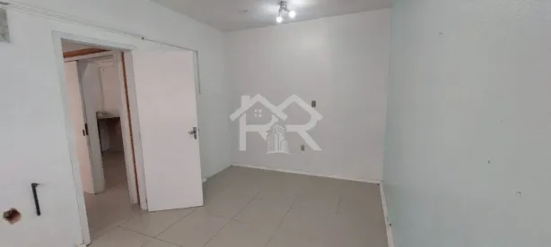 Sala Comercial para venda ou aluguel, 31m² no Centro Histórico, Porto Alegre