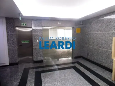 Sala Comercial para alugar, 412m² no Bela Vista, São Paulo