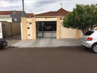 Casa com 3 Quartos à venda, 218m² no Jardim Eliana, Araraquara