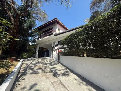Casa de Condomínio com 3 Quartos à venda, 270m² no Chácara dos Junqueiras, Carapicuíba