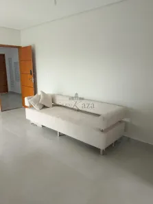 Apartamento com 2 Quartos para alugar, 70m² no Bairro do Colonia, Jacareí