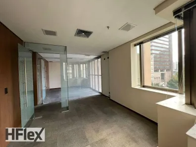 Sala Comercial para venda ou aluguel, 115m² no Vila Olímpia, São Paulo