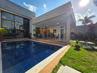 Casa com 3 Quartos à venda, 220m² no Parque Universitário, Americana