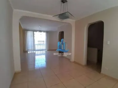 Sobrado com 3 Quartos à venda, 190m² no Santa Maria, São Caetano do Sul