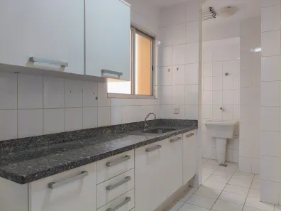 Apartamento com 3 Quartos para alugar, 76m² no Setor Bela Vista, Goiânia