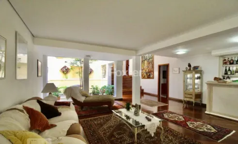 Casa com 5 Quartos à venda, 900m² no Santo Amaro, São Paulo