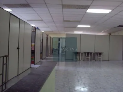 Prédio Comercial com 5 Quartos para alugar, 675m² no Ponte de São João, Jundiaí