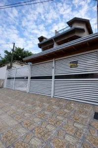 Casa com 2 Quartos para alugar, 70m² no Vale Verde, Cubatão