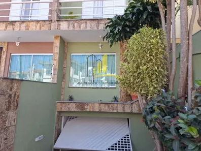 Sobrado com 3 Quartos à venda, 216m² no Jardim Textil, São Paulo