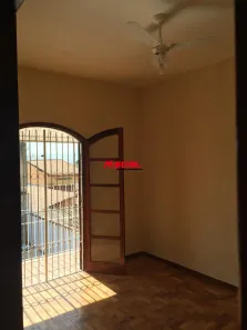 Casa com 4 Quartos à venda, 220m² no Vila Ester, São José dos Campos