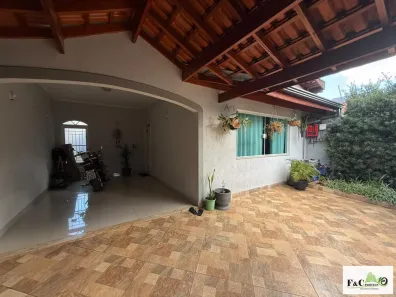 Casa com 3 Quartos à venda, 200m² no Jardim Santa Adélia, Limeira