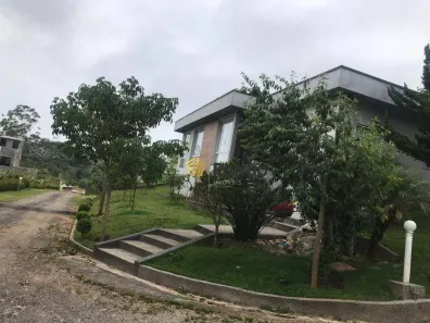 Casa com 4 Quartos à venda, 250m² no Ipelândia, Suzano