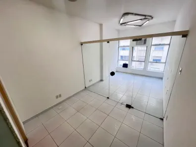 Sala Comercial para alugar, 35m² no Copacabana, Rio de Janeiro