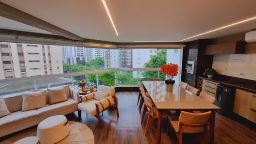 Apartamento com 3 Quartos à venda, 135m² no Pitangueiras, Guarujá