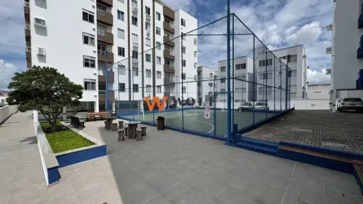 Apartamento com 2 Quartos à venda, 63m² no Praia Comprida, São José