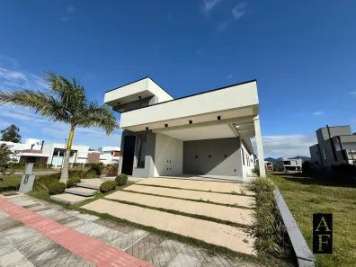 Casa com 3 Quartos à venda, 185m² no , Garopaba