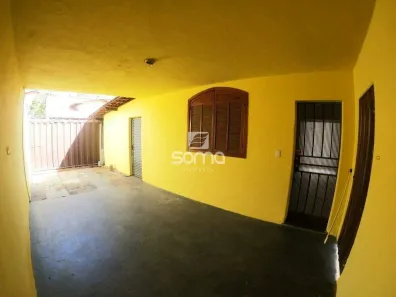 Casa com 2 Quartos à venda, 89m² no Célvia, Vespasiano