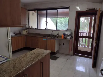 Sobrado com 4 Quartos à venda, 750m² no Vila Bertioga, São Paulo