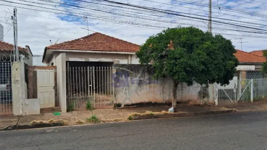 Casa com 4 Quartos à venda, 154m² no Centro, Araraquara