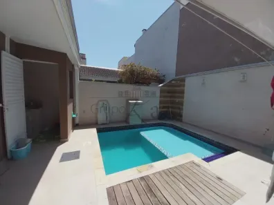 Casa de Condomínio com 3 Quartos à venda, 241m² no Urbanova V, São José dos Campos