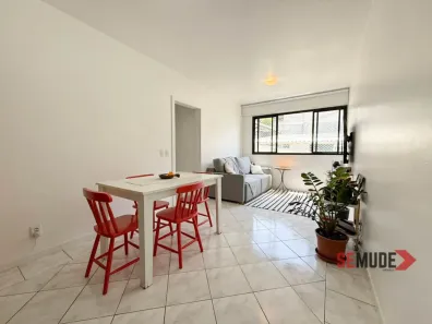 Apartamento com 2 Quartos à venda, 60m² no Agronômica, Florianópolis