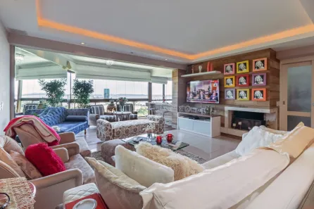 Apartamento com 3 Quartos à venda, 206m² no Cristal, Porto Alegre