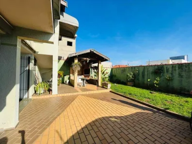 Casa com 3 Quartos à venda, 244m² no Centro, Piracicaba