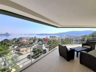 Casa de Condomínio com 4 Quartos à venda, 483m² no Charitas, Niterói