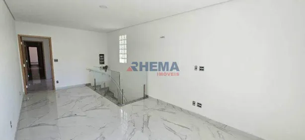 Sobrado com 3 Quartos à venda, 90m² no Ponta da Praia, Santos