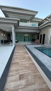 Casa de Condomínio com 3 Quartos para alugar, 298m² no Recreio dos Bandeirantes, Rio de Janeiro
