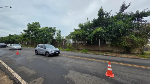 Lote/Terreno à venda, 10800m² no Parque Taquaral, Campinas